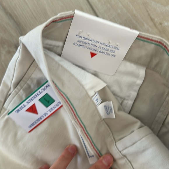 Southern Tide boy shorts new with tags - Picture 2 of 4